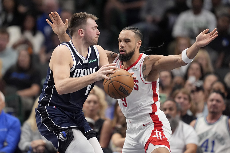 NBA》3巨頭不敵火箭多點開花 獨行俠無緣3連勝 - TSNA體育新聞團隊