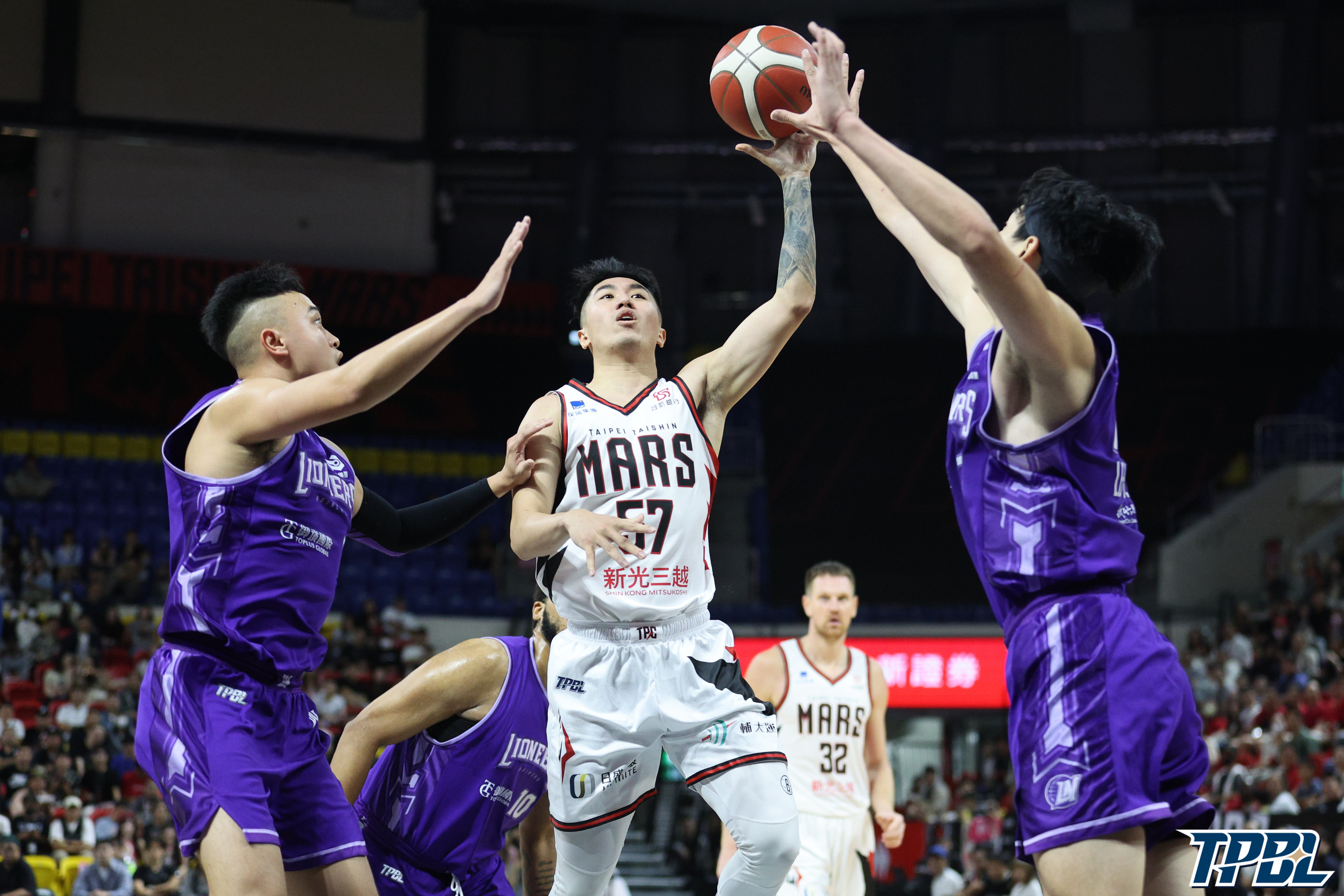 TPBL》曹薰襄最後一擊失手　攻城獅驚險開胡