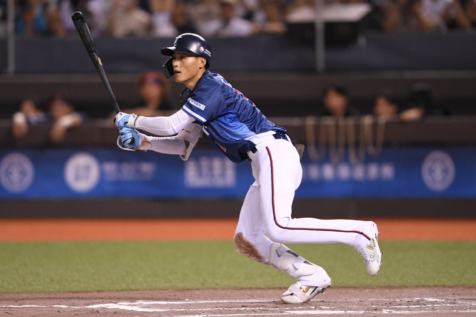 12強賽》張政禹推出限量服飾「All In」　趕搭台灣奪冠風潮