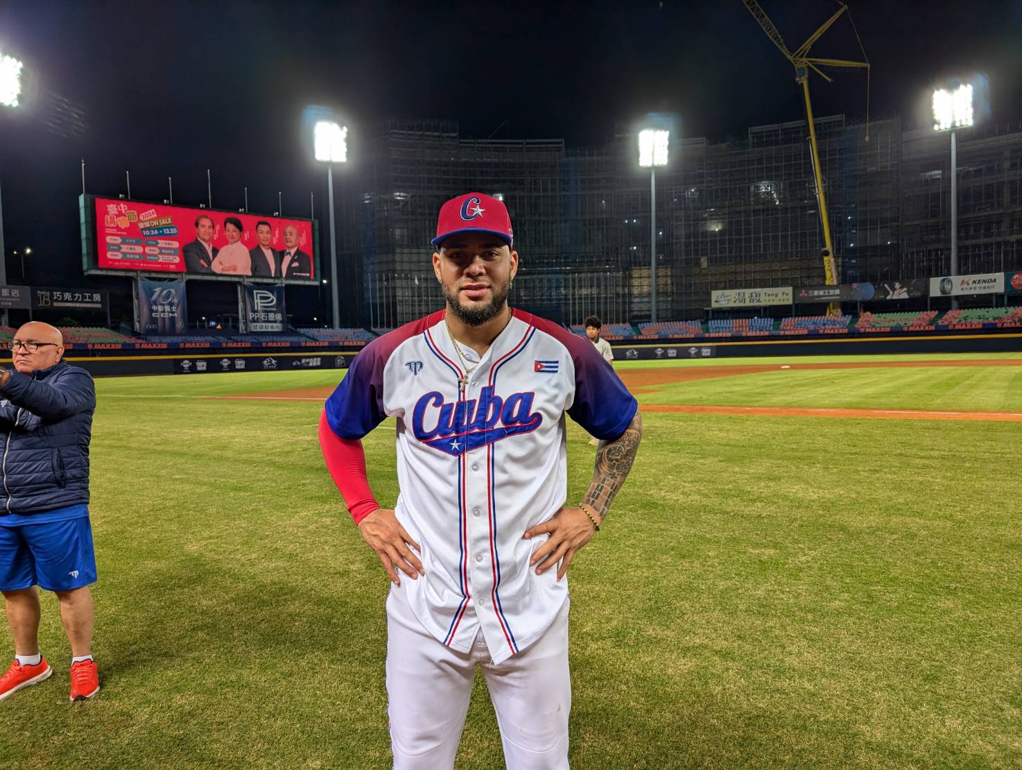 12強賽》去年經典賽砲轟陳冠偉　前大聯盟古巴好手：有機會願意來打中職