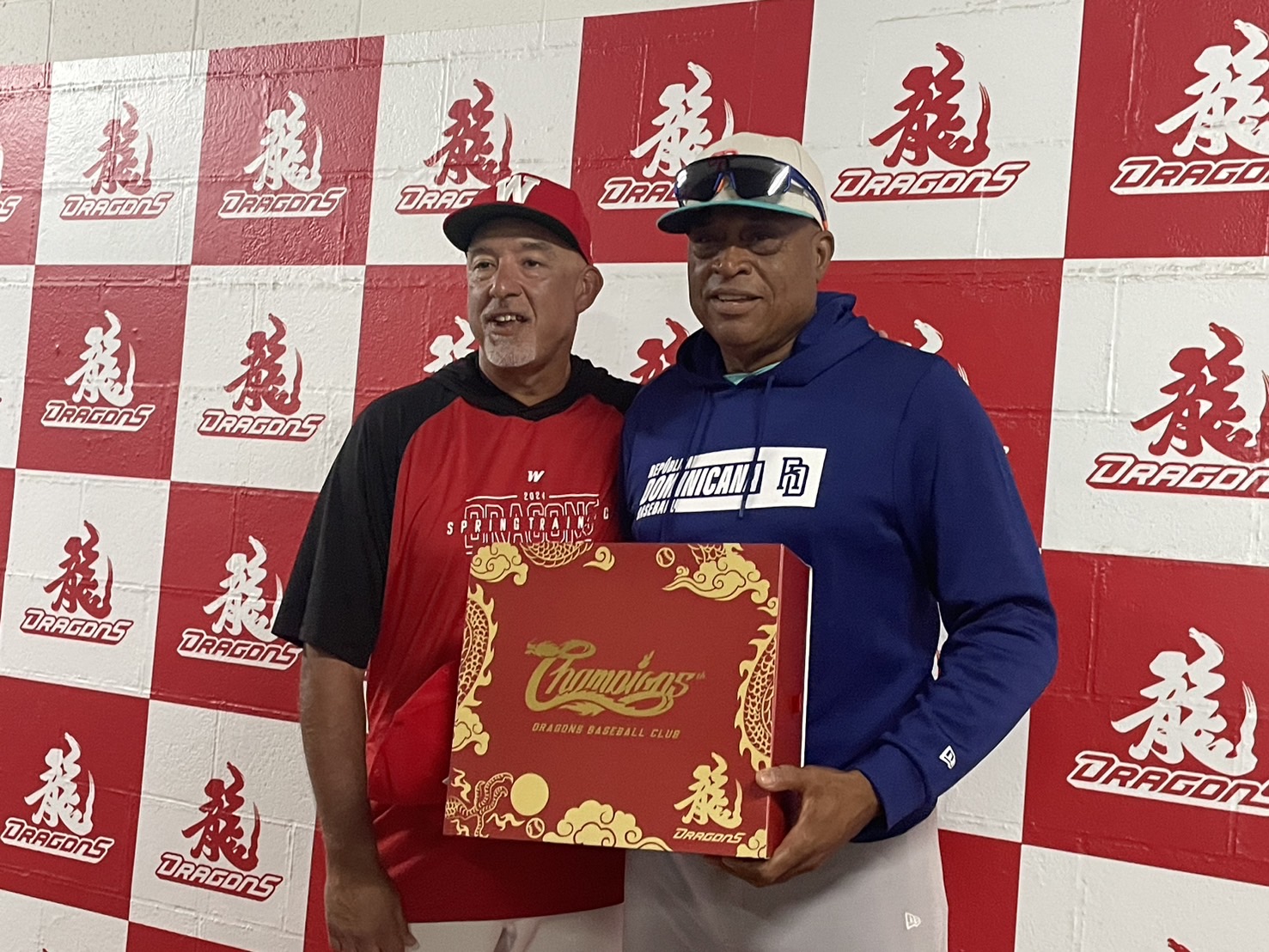 12強賽》臭屁的阿Ｑ跟賈西相見歡　還記得自己是「強龍」 - TSNA體育新聞團隊