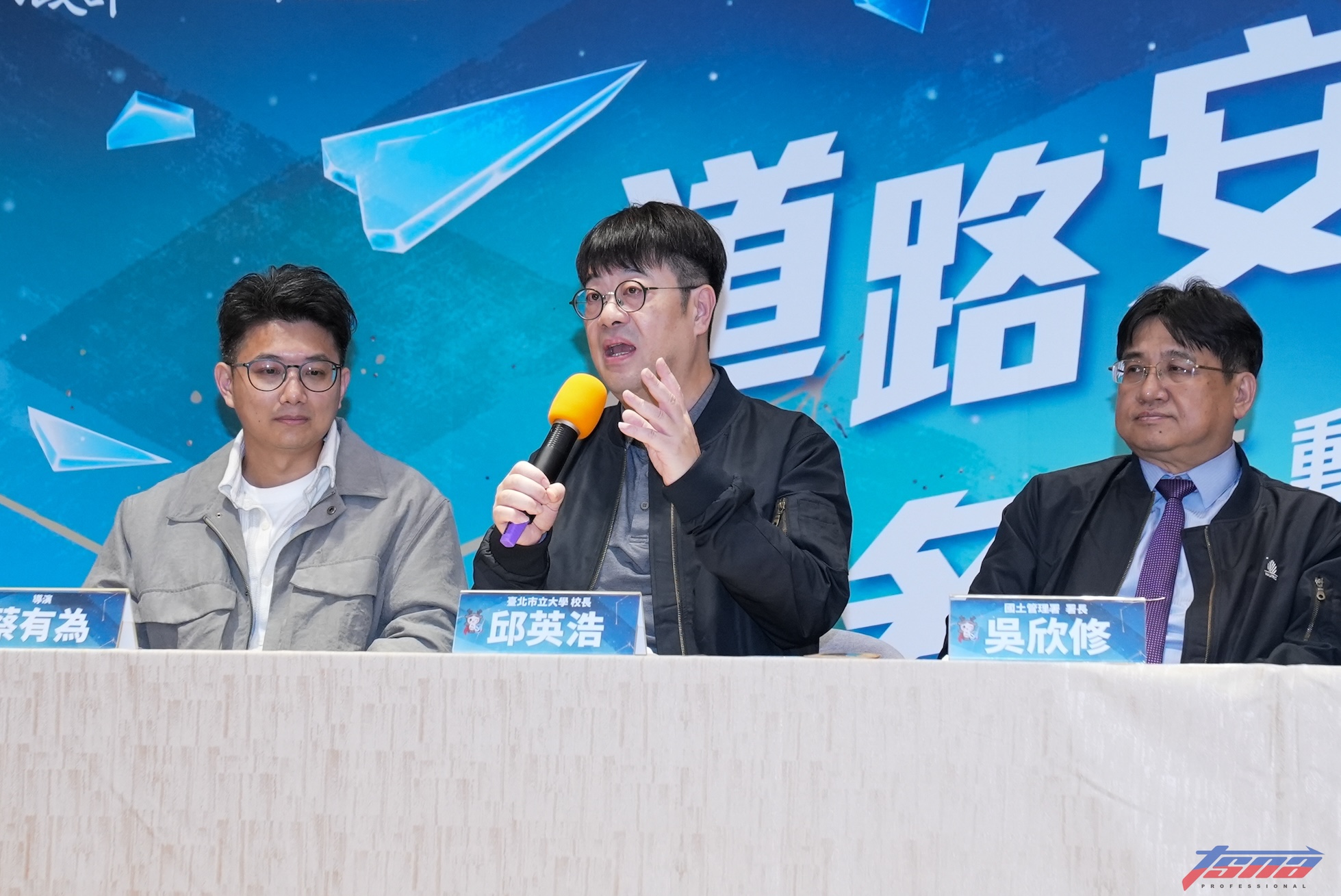 北市大校長邱英浩看道路安全：有些學校甚至被夜市包圍