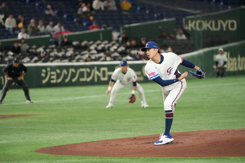 12強賽》二度出戰12強終於在東蛋登板　黃子鵬以為那轟是一般飛球