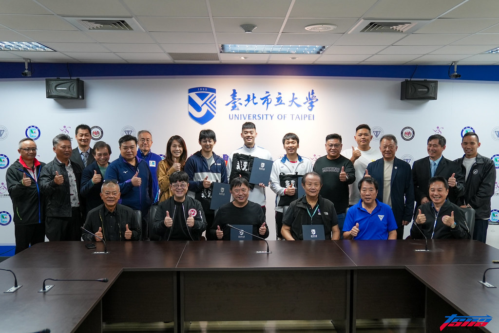 羽球》麟洋配返母校北市大　獲聘羽球發展研究中心顧問