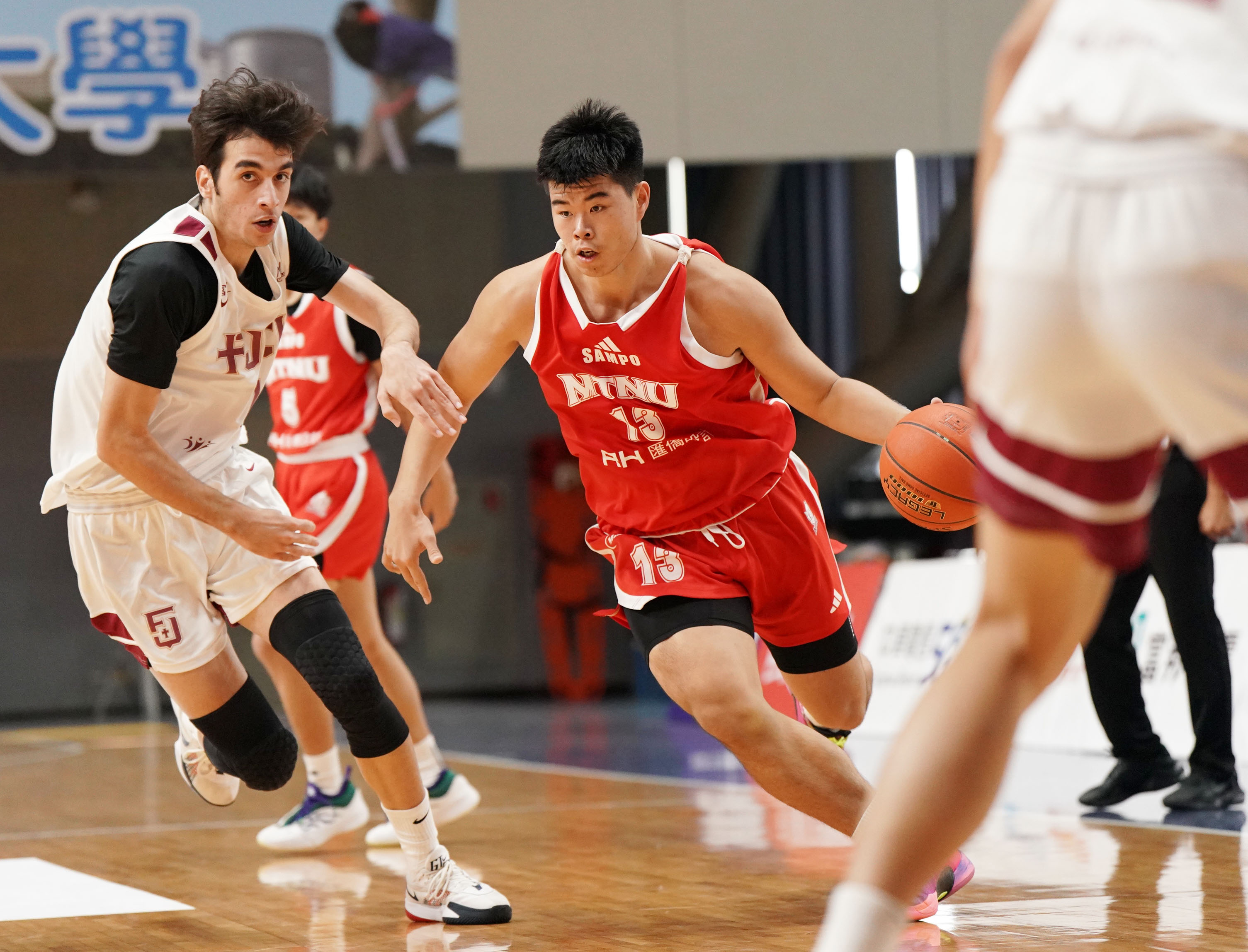 UBA》曾信武、廖子程聯手52分　臺師大力克輔大