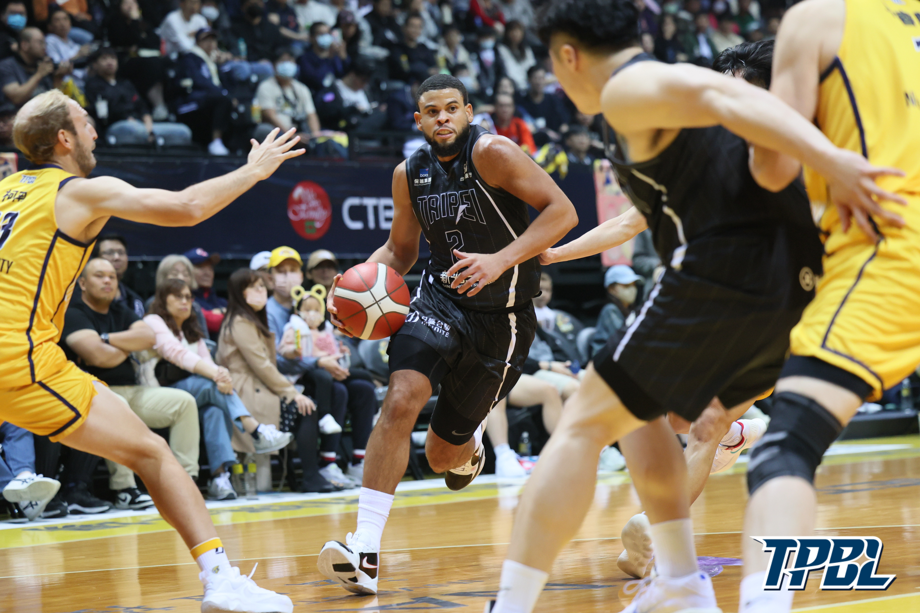 TPBL》2新洋將合拿43分24籃板　戰神客場扳倒特攻