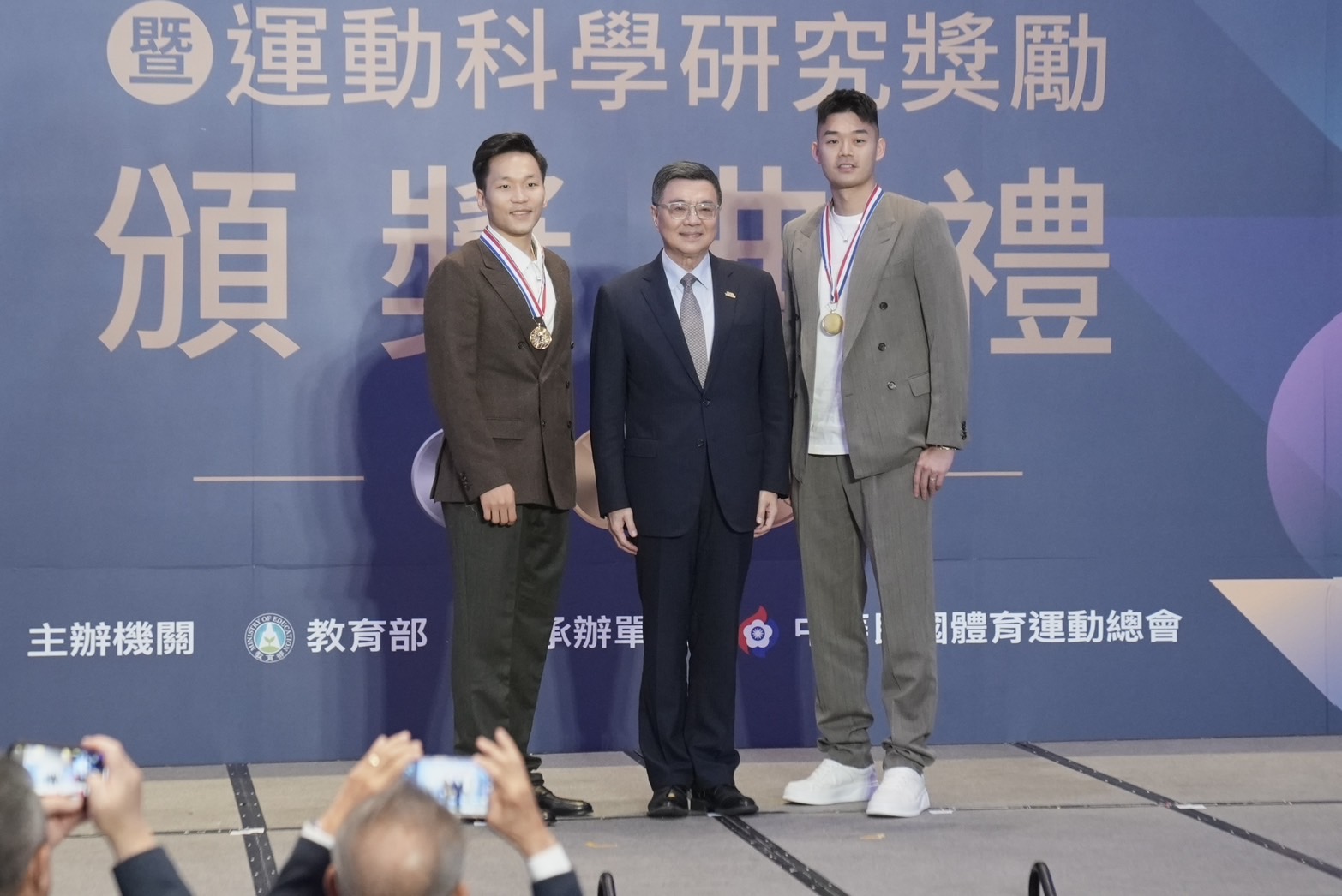 國光獎章頒獎》麟洋配獲獎稱榮幸　2060萬獎金要做公益