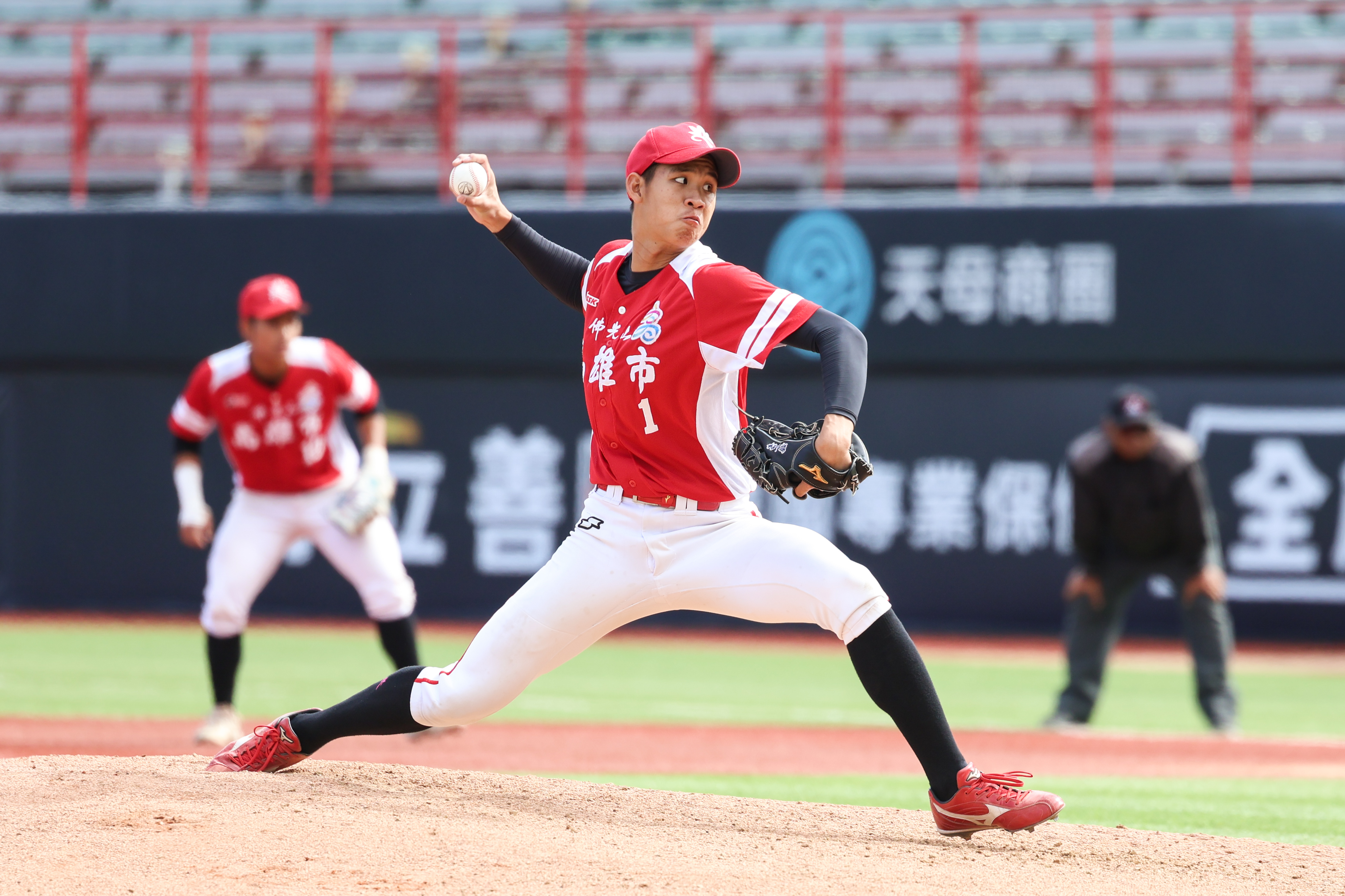 富邦U18》鄭品紳完投失一分帶高雄進複賽　僅休一天再登板因為「王建民秘訣」