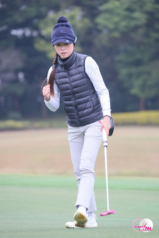 TLPGA》日立冷氣慈善盃冷風中開打　旅美侯羽桑、台巡好手張靖翎並列領先