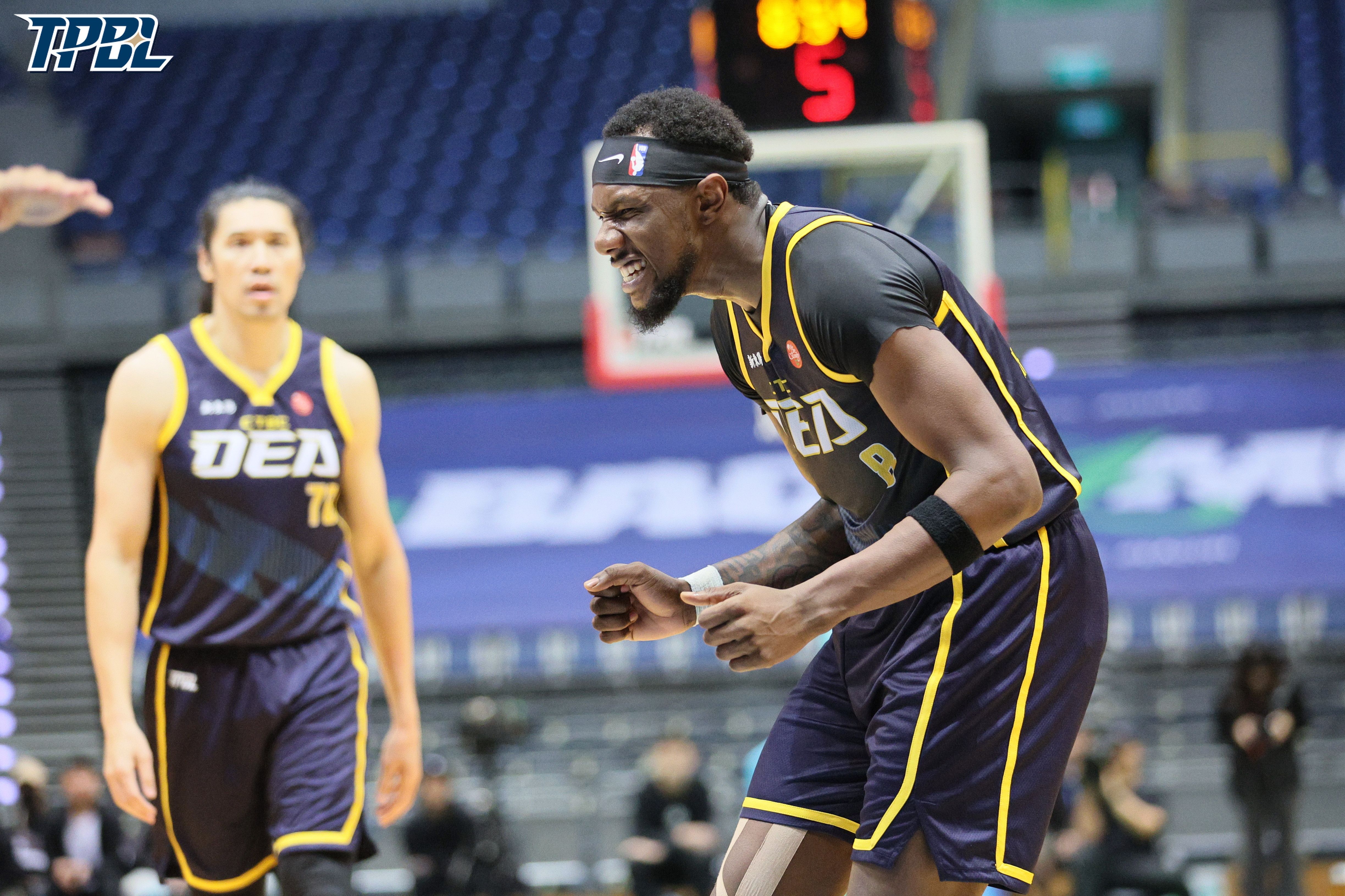TPBL》德芬搶25分15籃板　特攻踢館海神