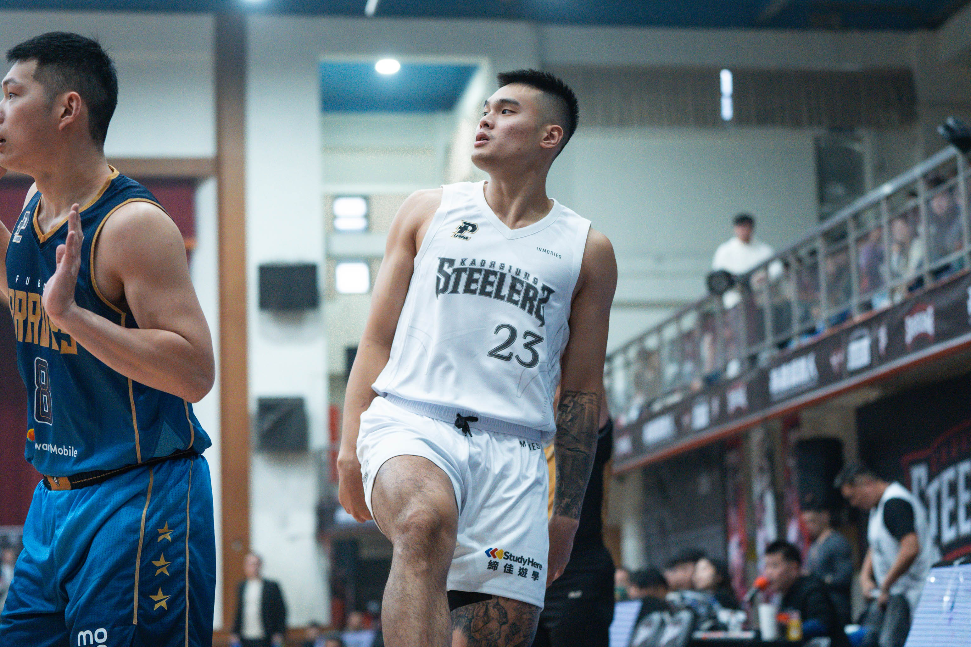 PLG》鼻骨斷裂要動刀　陳范柏彥年後才復出