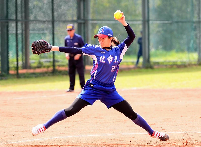 大專女壘》為傷改投球動作收奇效　李旻玹盼助北市大奪冠