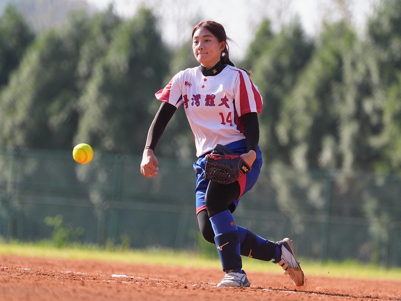 大專女壘》互補雙投吳家云、高詠芯聯手完封　臺體勝高師