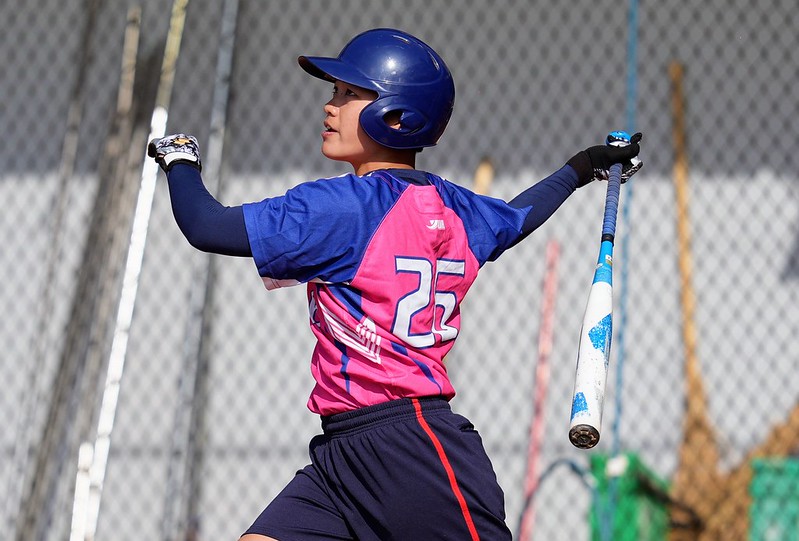 大專女壘》從陪弟弟練棒球到慢壘國手　劉詩芸雙棲都有目標