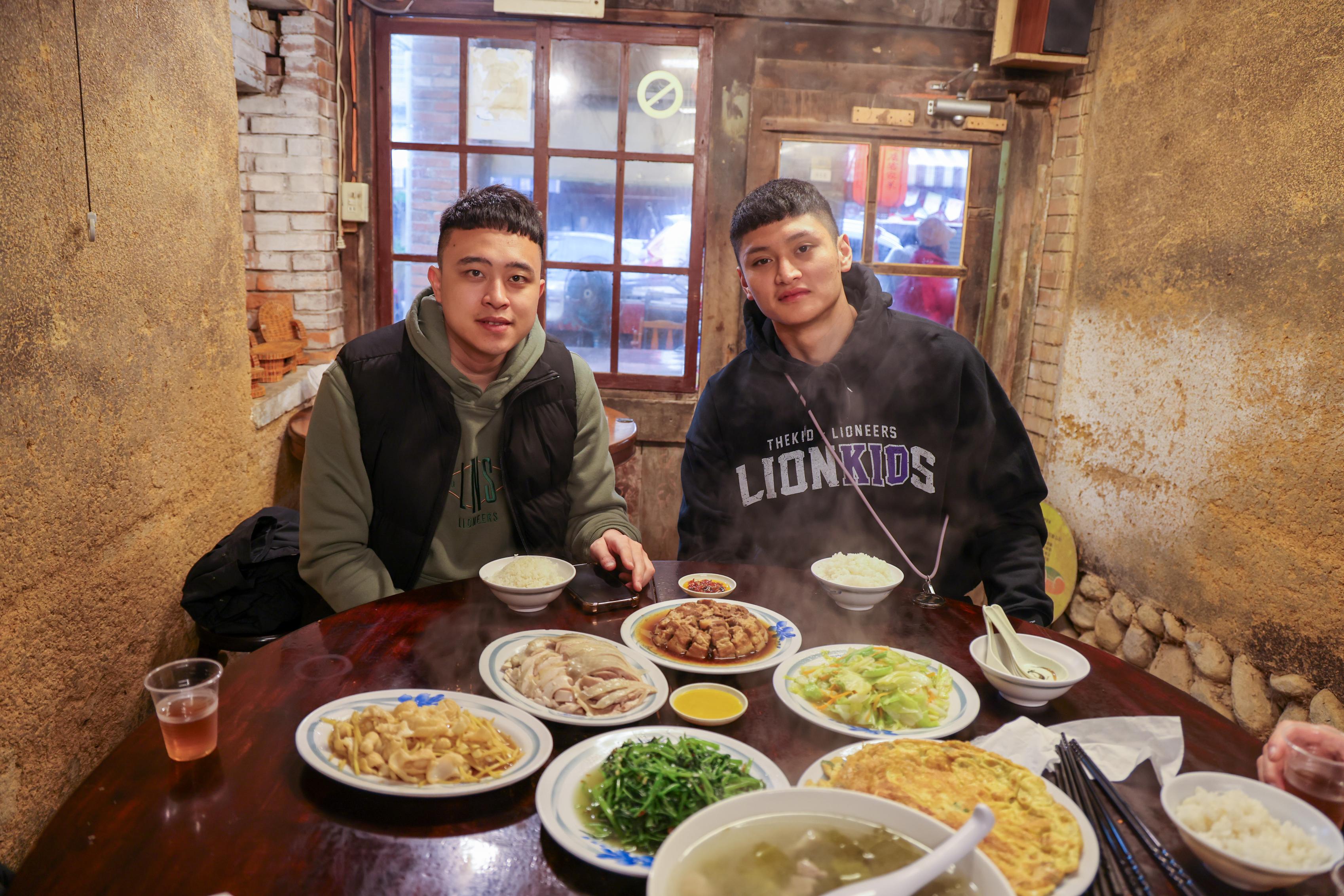 TPBL》攻城獅「來作客」客家主題日　夜光舞龍罰球時干擾應援