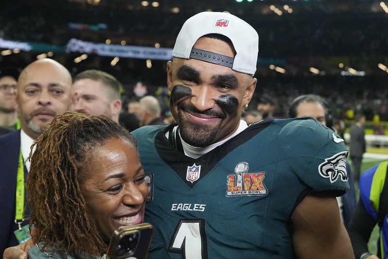 超級盃》四分衛Hurts獲選MVP　沒有隊友做不到