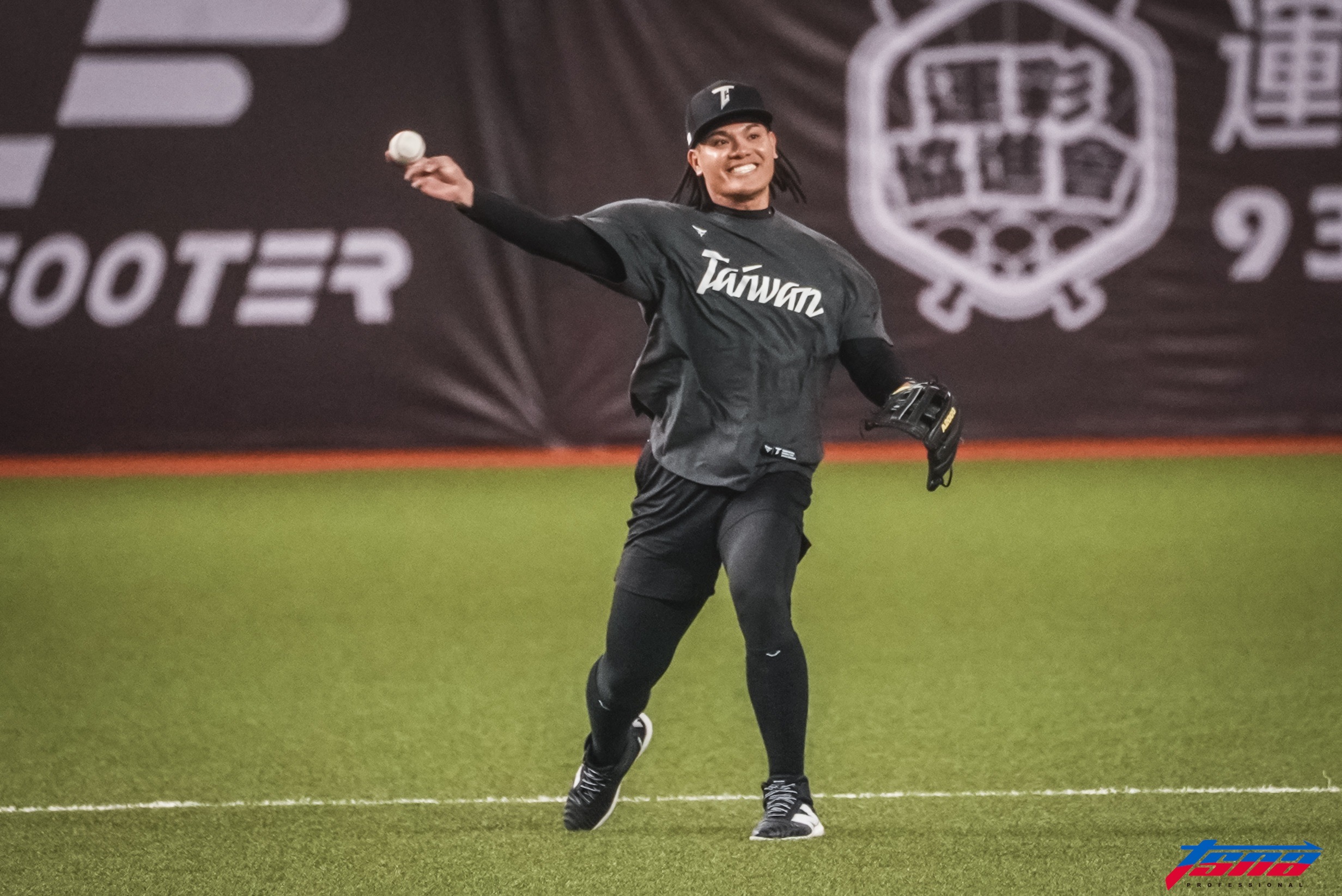 WBC資格賽》張育成國家隊2棒初體驗笑說要「助攻」　19年後再跟林子偉二游搭配