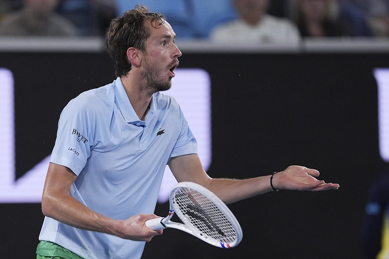 美網》前球王Medvedev連3大滿貫首輪敗退　「重要時刻表現更差」