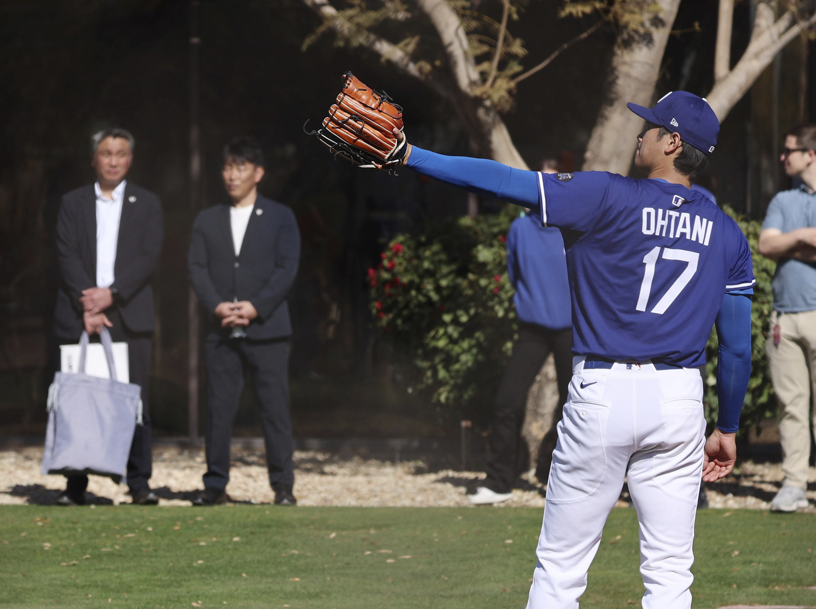 MLB》日本隊監督與道奇總教練見面　大聊《筋肉番付》的回憶