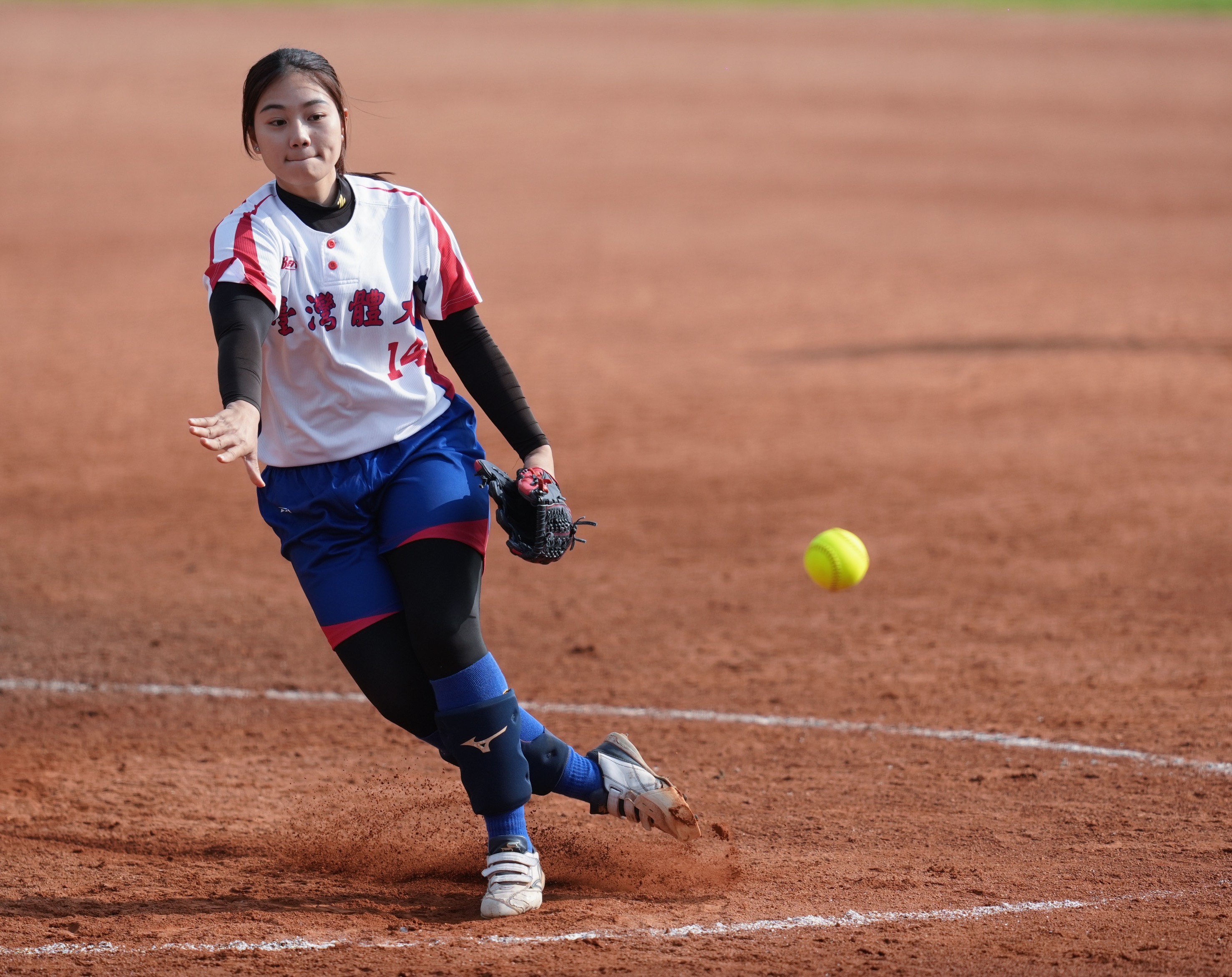 大專女壘》高詠芯完投助體大奪季軍　教練：我心裡底牌就是她