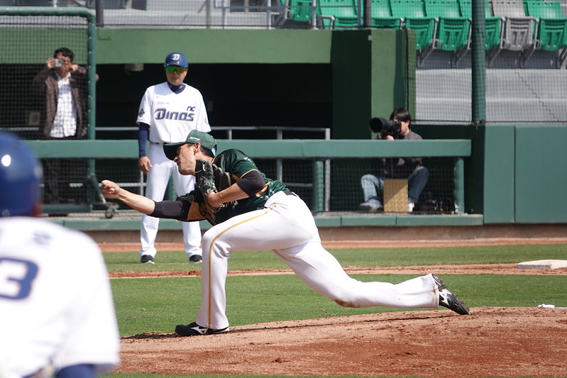 台鋼雄鷹》洪一中春訓有建議　張喜凱對恐龍3局無失分