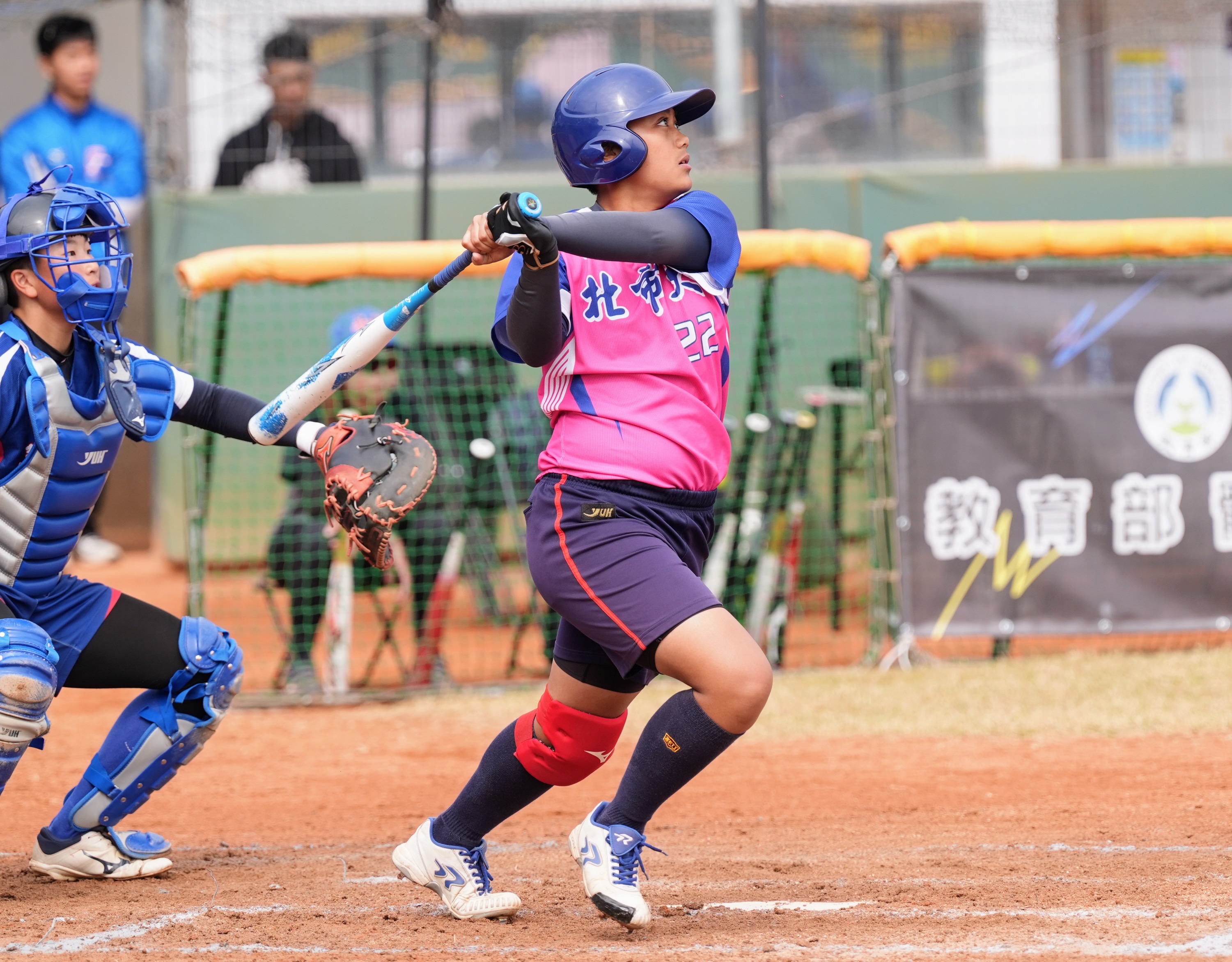 大專女壘》李心芸三分砲助威　北市大連2年晉級決賽機會濃