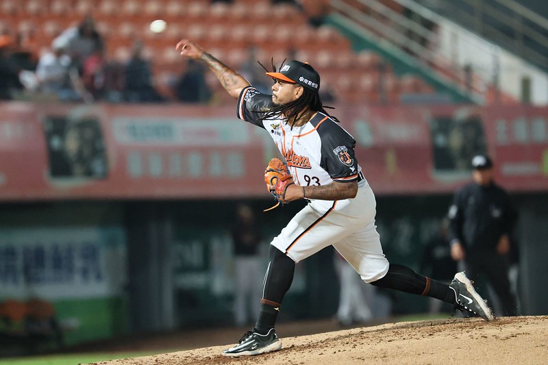 統一獅》飛力獅有6年大聯盟、3年韓職資歷　談文棟柱想投向大聯盟