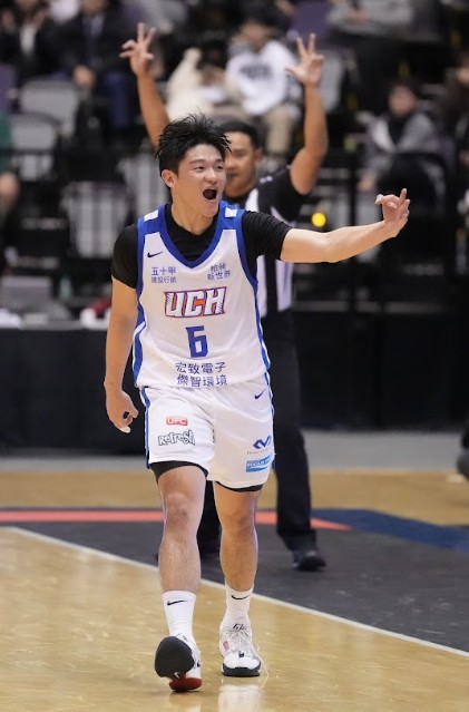 UBA》劉丞勳打政大沒在怕　徐宏瑋習慣被他公主抱