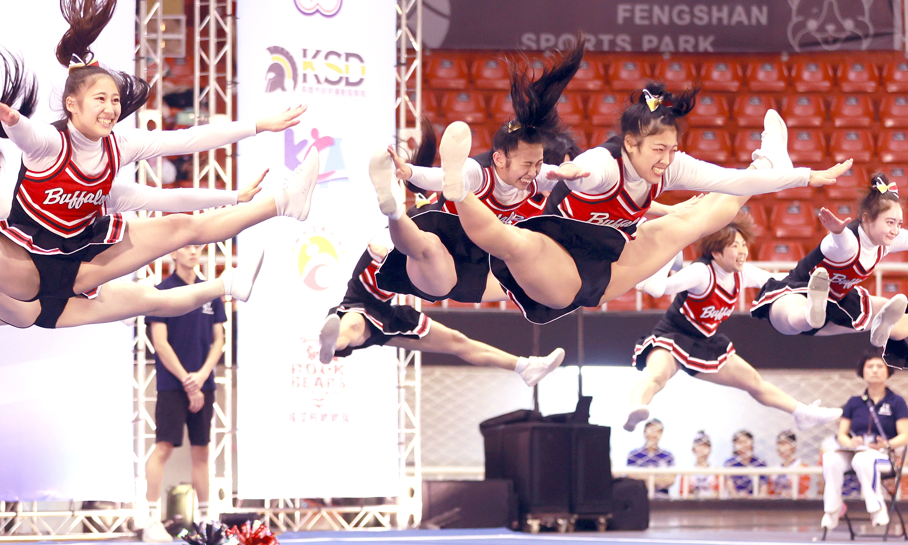 啦啦隊》世界冠軍日本帝京大學高雄獻技　海洋盃連霸