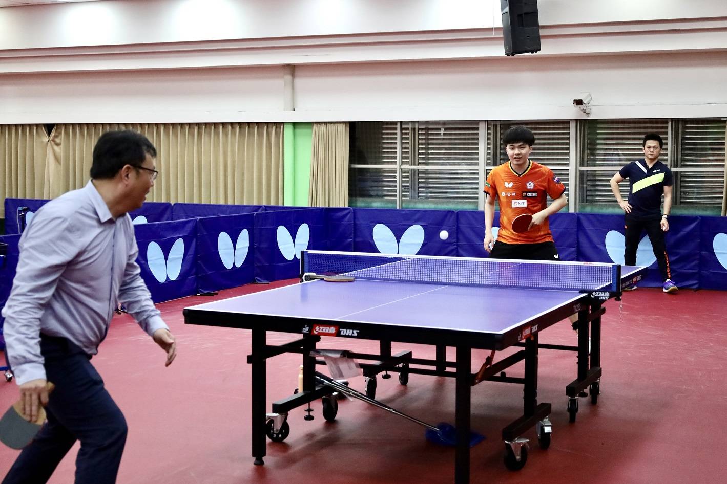 桌球》鄭世忠親赴宜蘭關心林昀儒　期勉5月世錦賽全力備戰