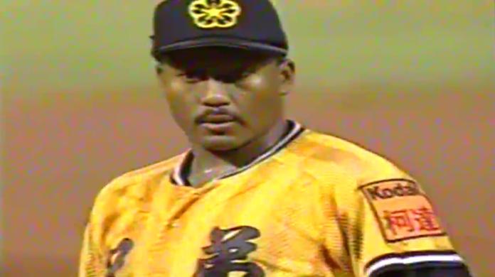 日職》前兄弟強投巴比諾犯下「史上最大惡行」　主審還原現場始末