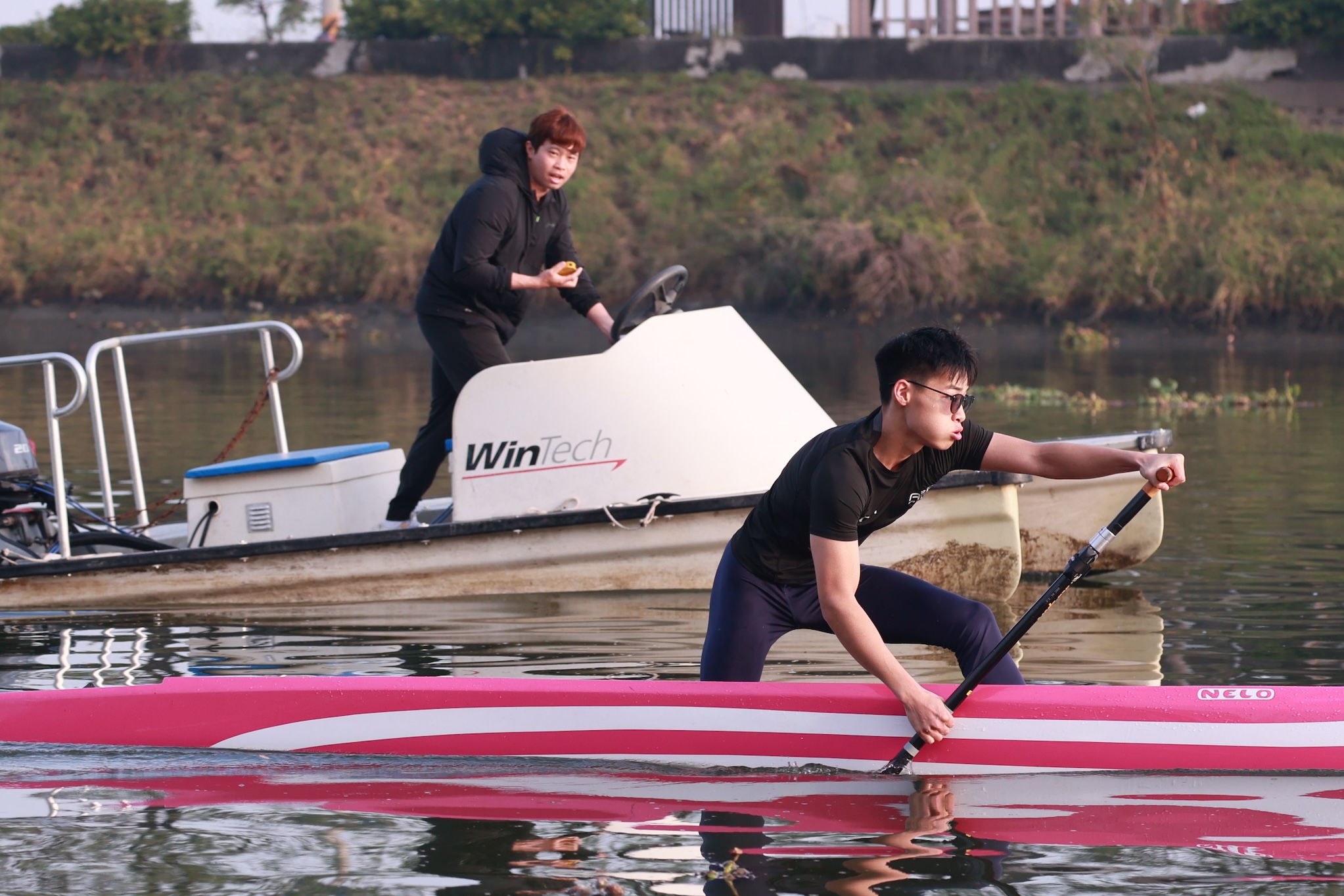 全中運》海佃國中輕艇隊　走學校後門就可到嘉南大圳訓練