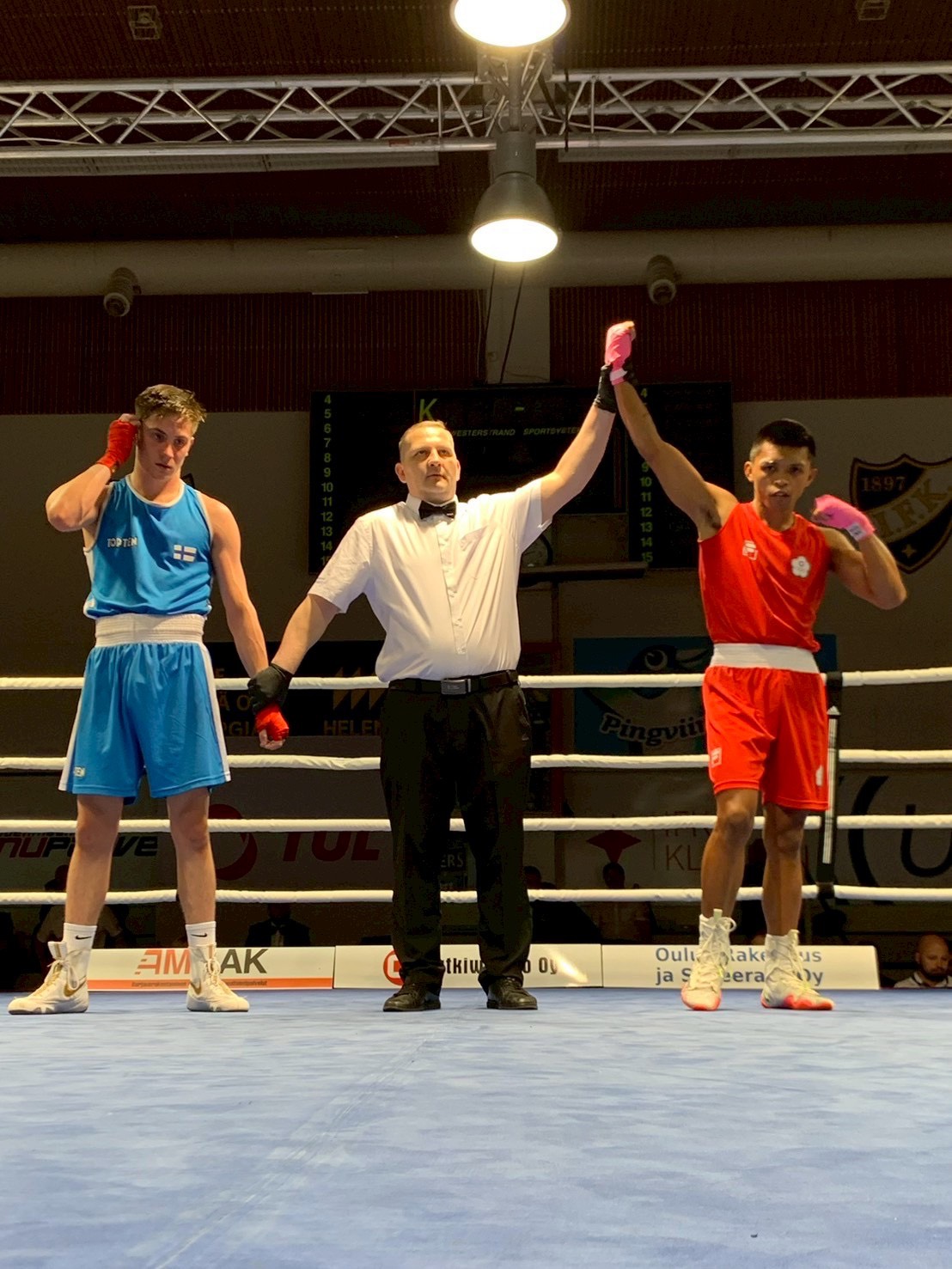 拳擊》帶傷上陣又被扣分沒關係！　賴主恩克服身材劣勢勇闖4強