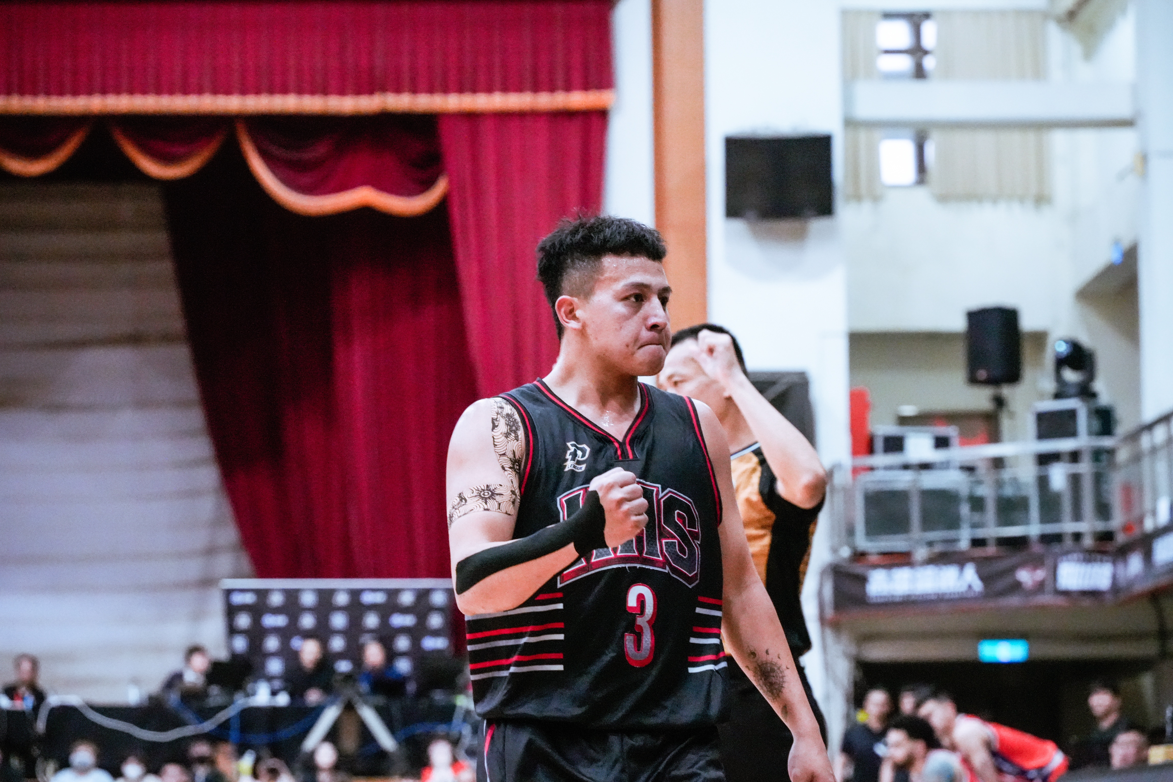 PLG》劉承彥三分連發難挽頹勢　鋼鐵人不敵沒有盧峻翔的領航猿