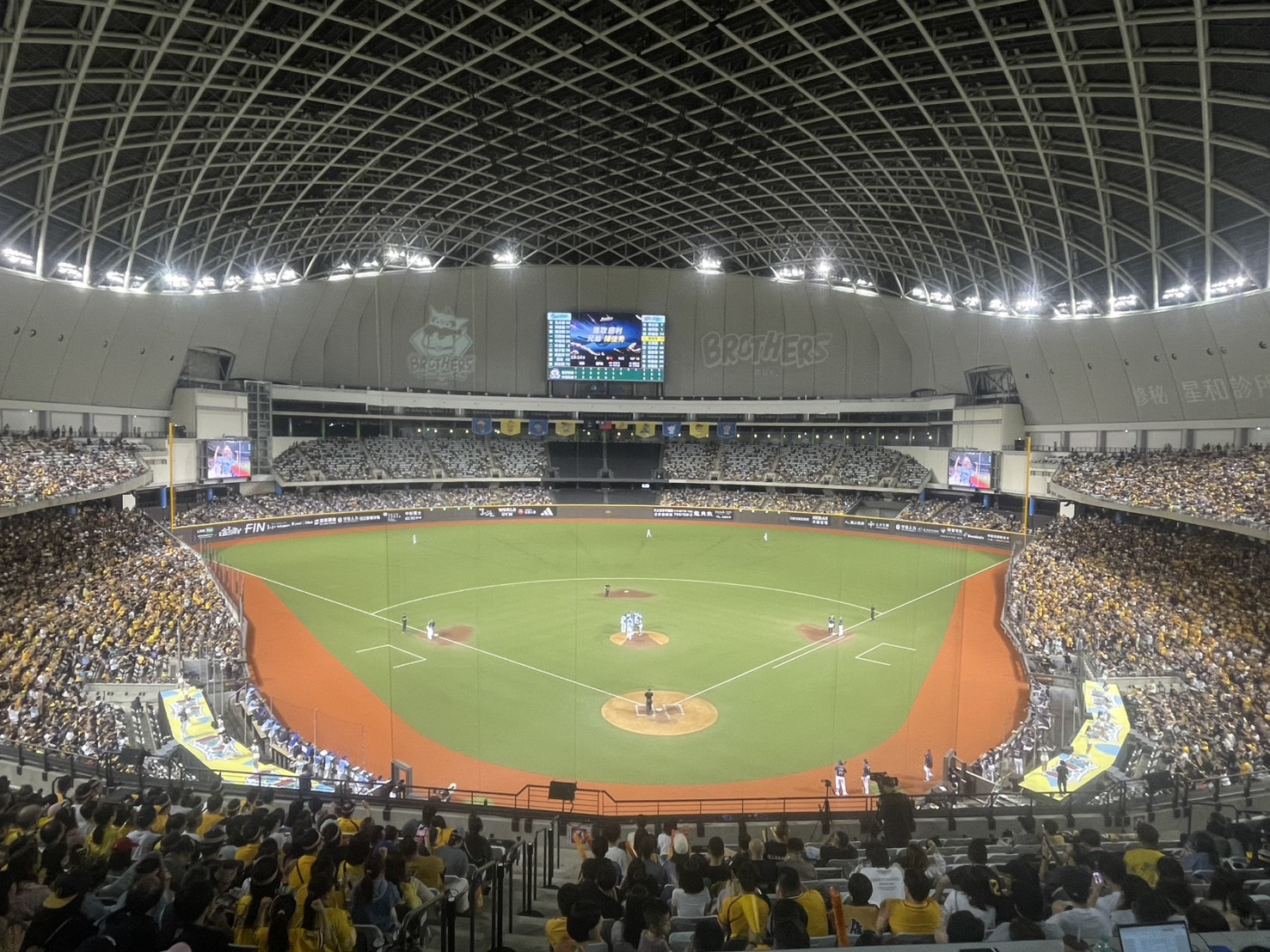 中信兄弟》蠟筆小新主題日吸引31577人進場！　本季大巨蛋第二多