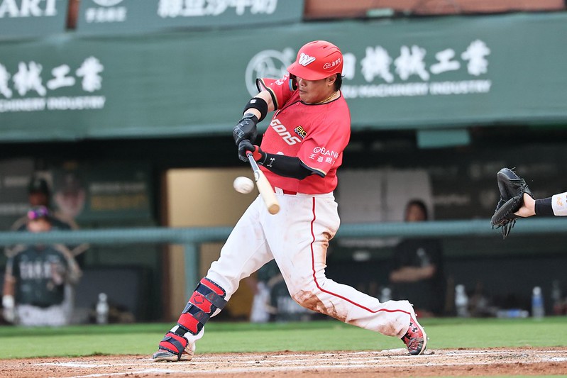 中職》台鋼滿壘強勁平飛球衰變雙殺　味全龍險勝