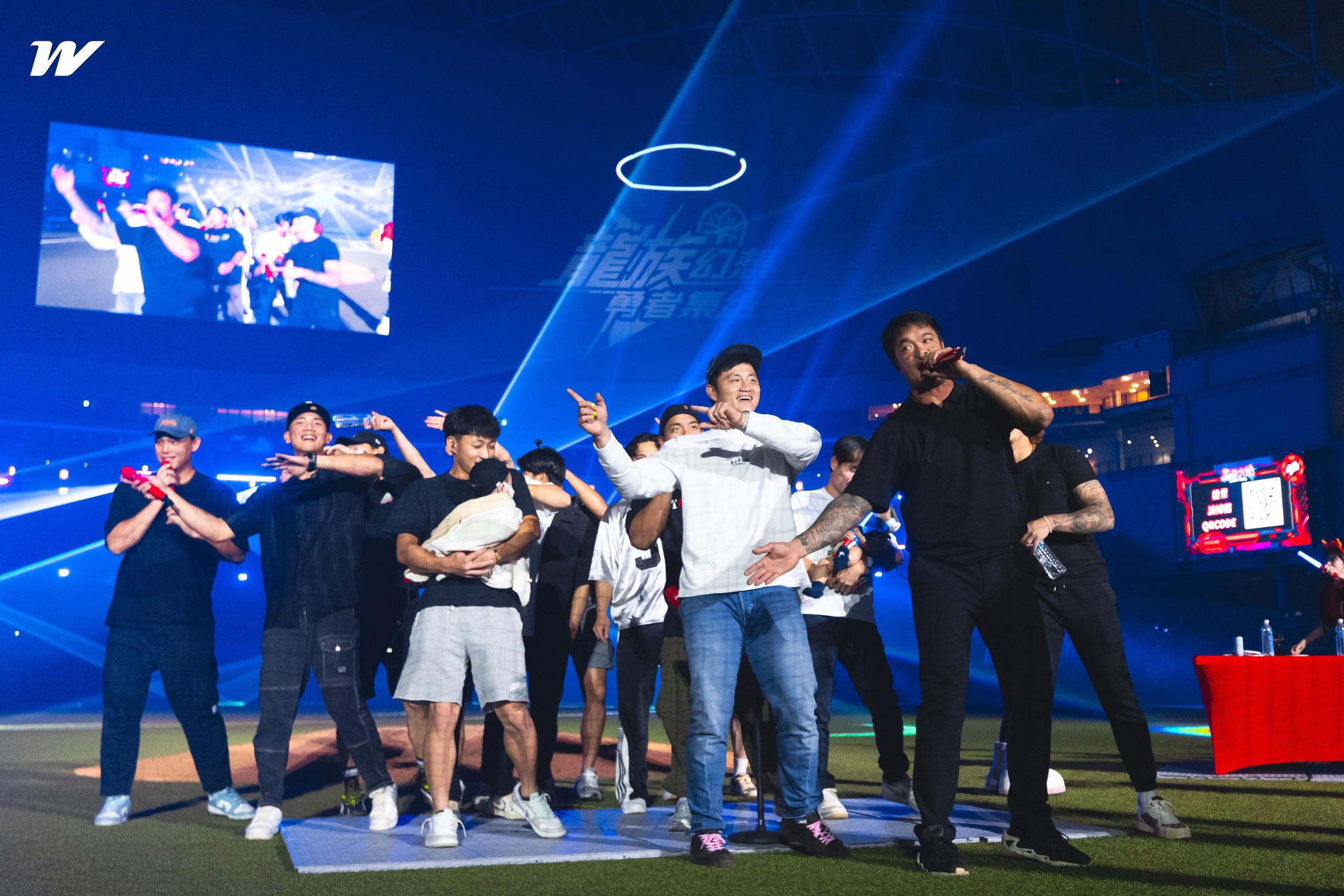 味全龍》林智勝最後一次大巨蛋唱了！《浮木》唱出心境　《再見》逼哭球迷眼淚
