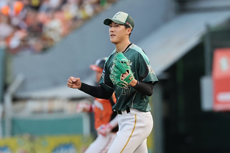 台鋼雄鷹》潛水艇陳宇宏長中繼投得好　想給牛棚休息空間