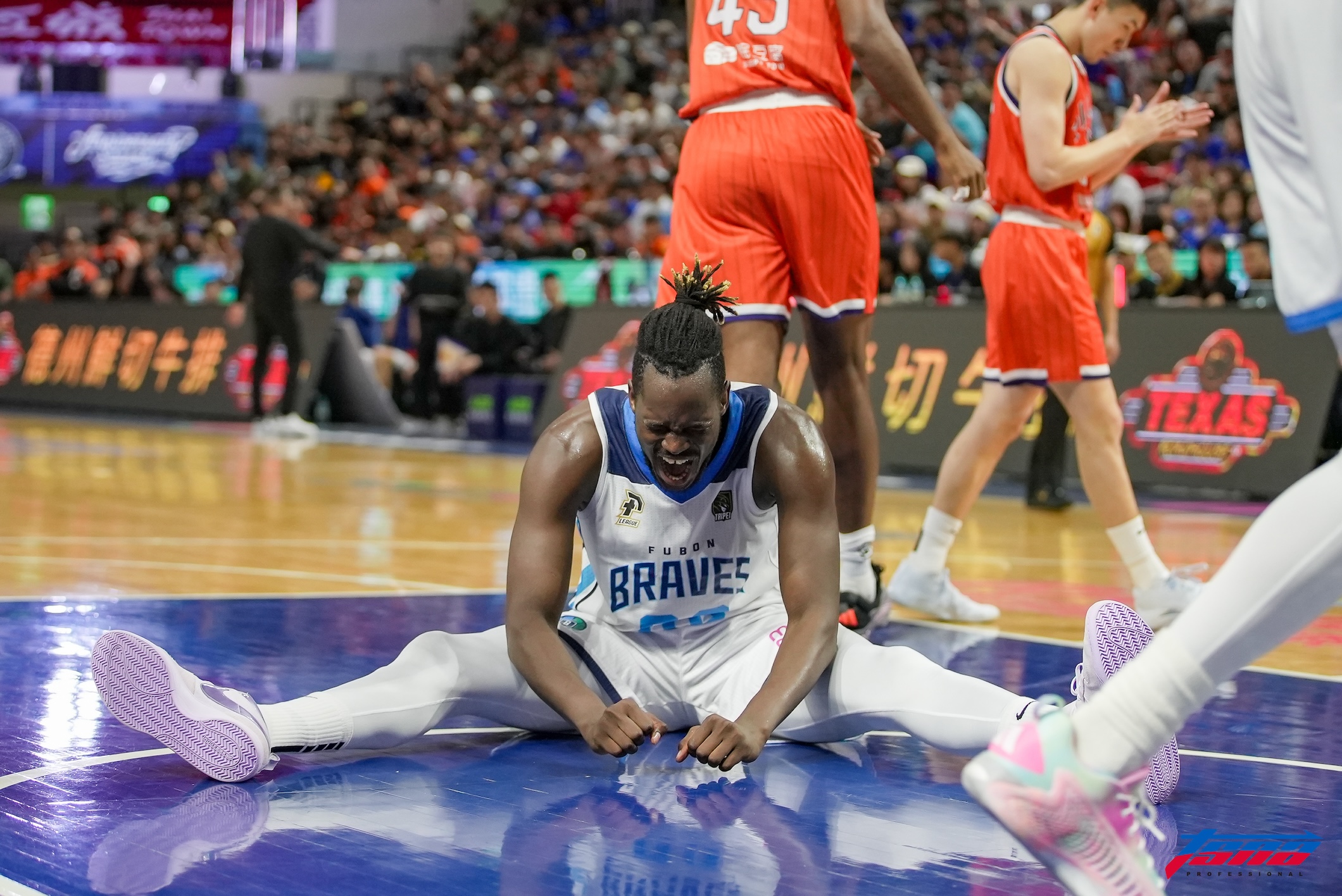 PLG》勇士末節一波流擊落領航猿　系列賽2比1　