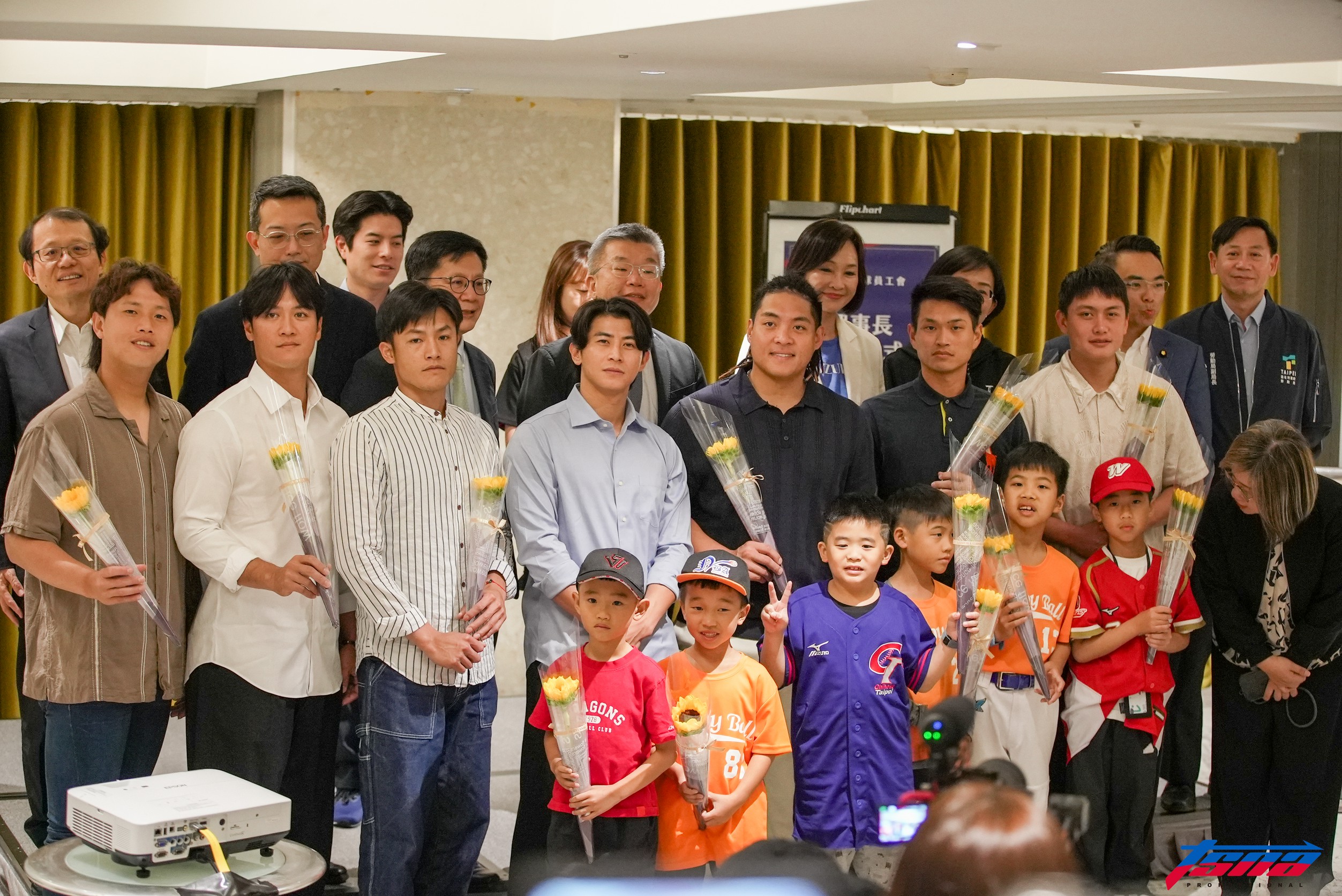 中職》球員工會拋出7大議題！　強調「提高一軍基本薪資」等訴求