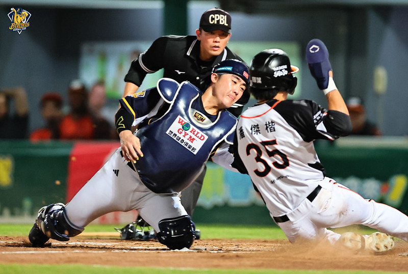 中職》黃博多強鎖8局無責失　中信兄弟打獅6勝2敗