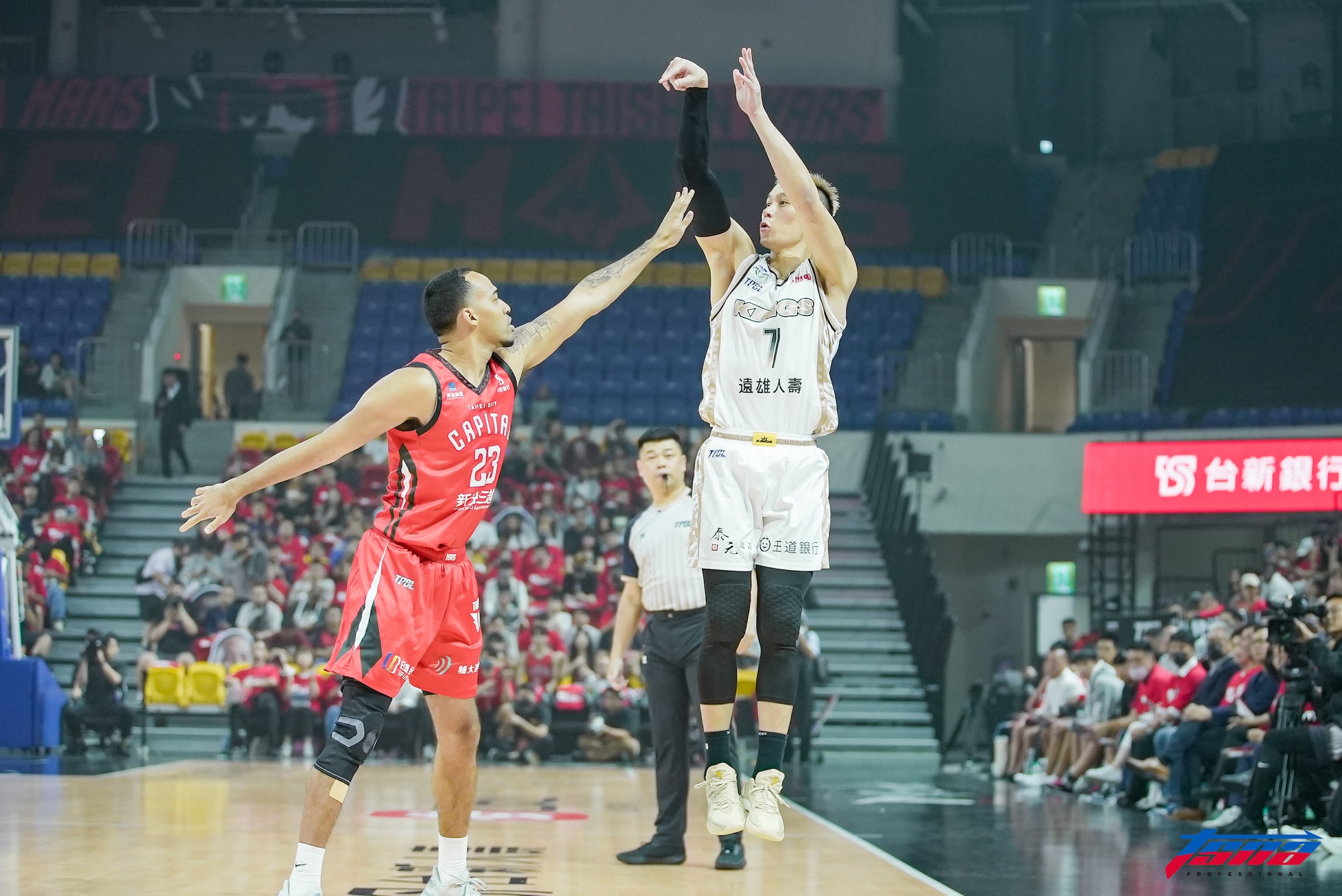 TPBL》國王總教練向莫爾曼致敬　林書豪：台新打得非常好