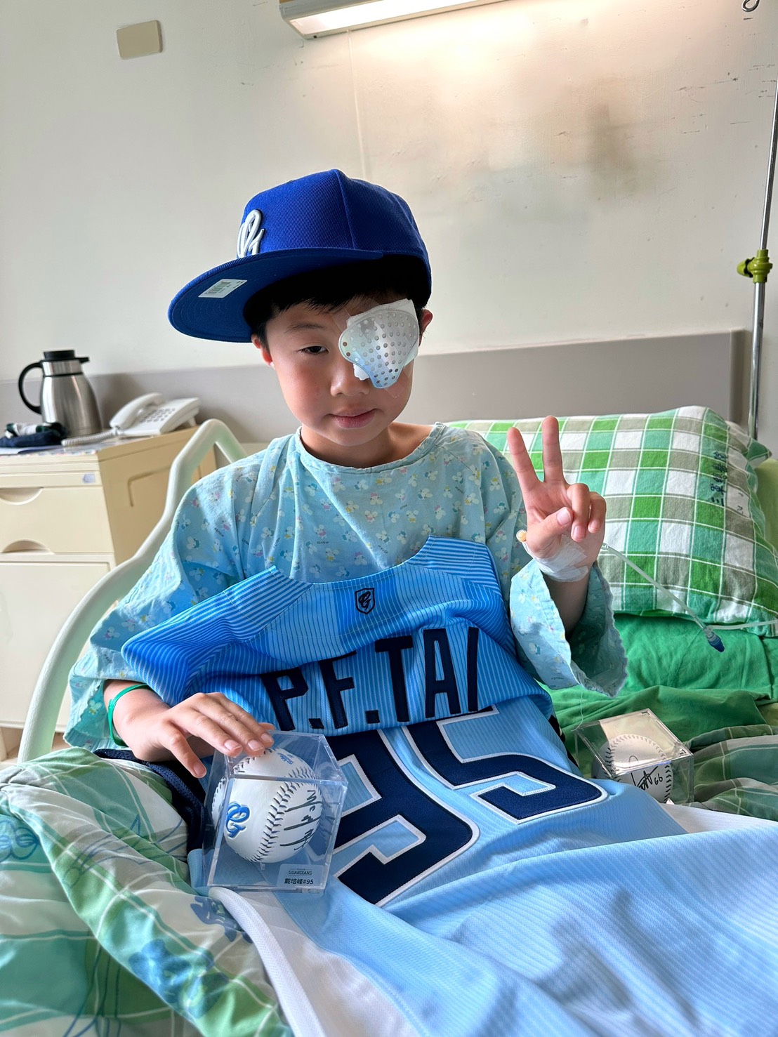 富邦悍將》小球迷已完成眼眶底骨折手術　富邦將負擔所有醫療費用及保險理賠