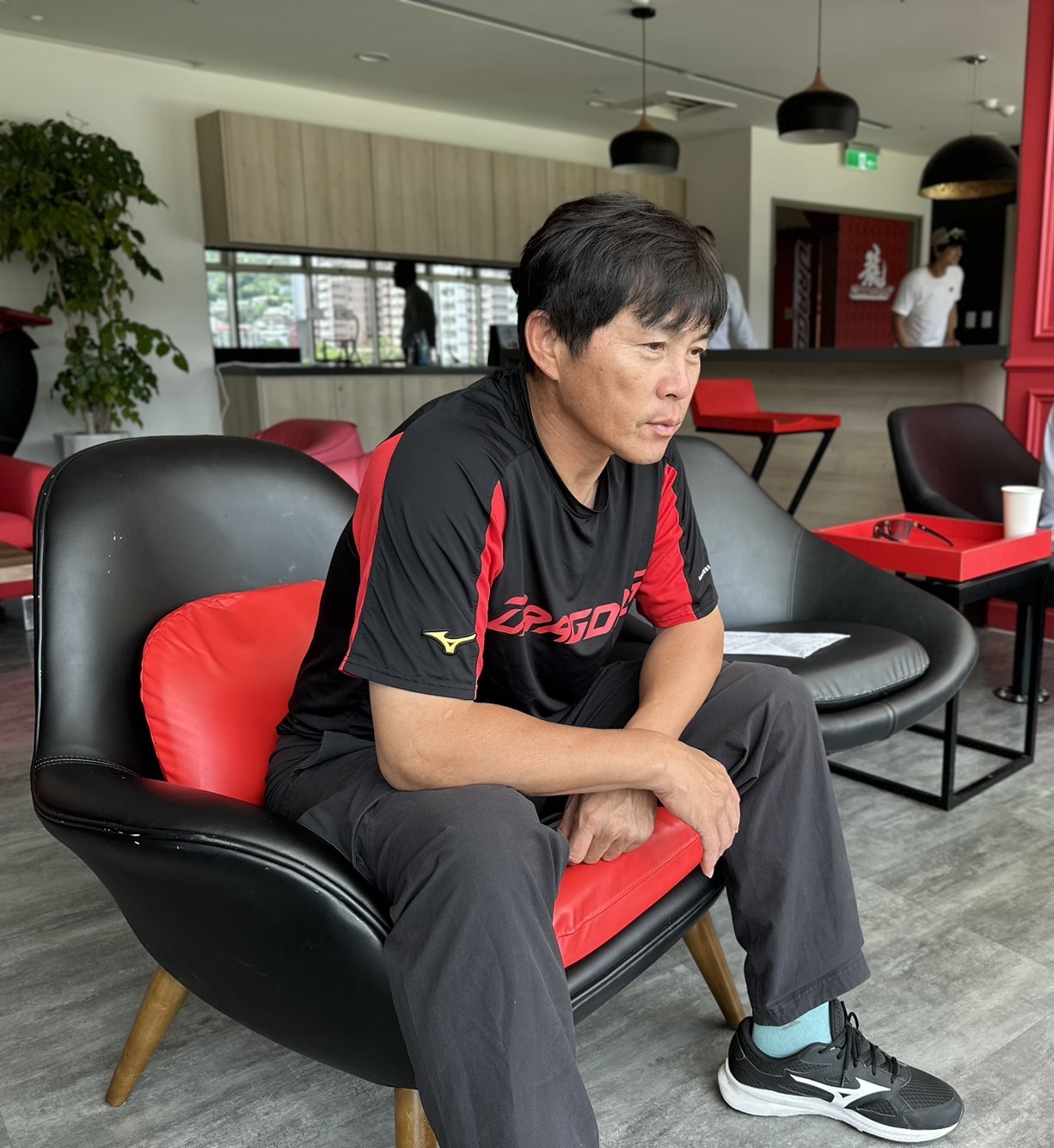 味全龍》新洋投Manny Barreda已經到台灣！　葉總：鑀龍跟龍聖二選一