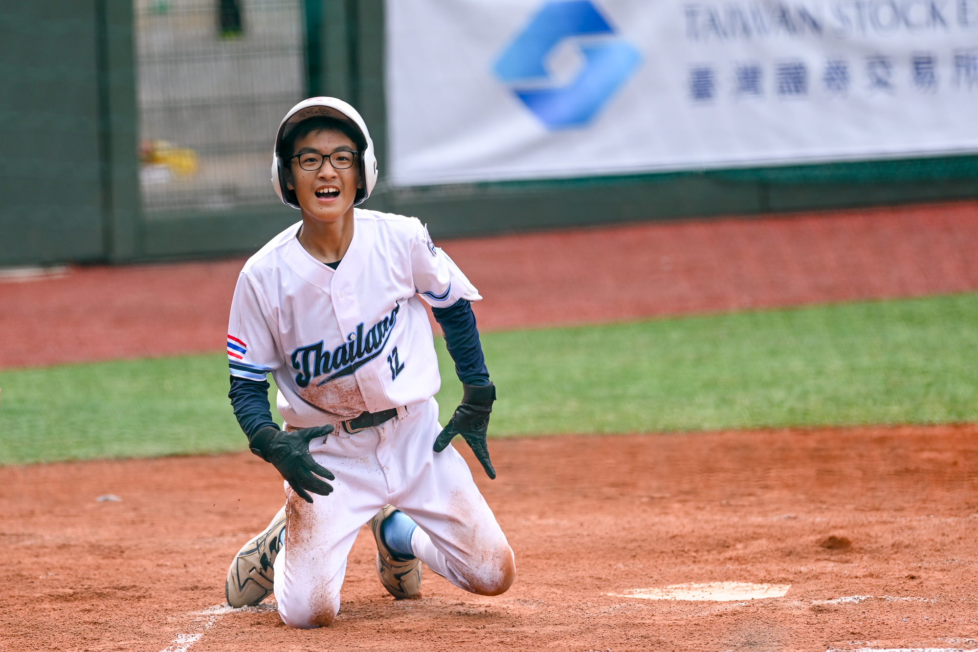 LLB中階組亞太賽》泰國「單局完全打擊」首勝印尼　教頭開心直呼奇蹟