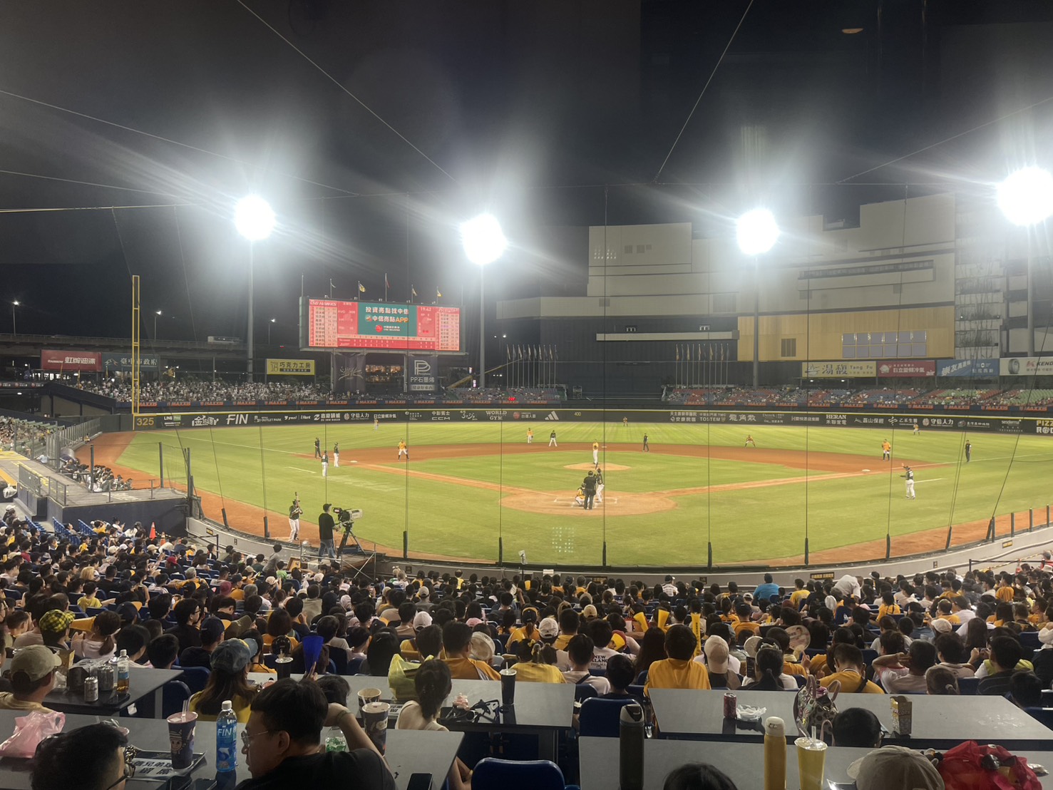 中信兄弟》超過1萬3000位球迷進場觀戰　力拚上半季冠軍