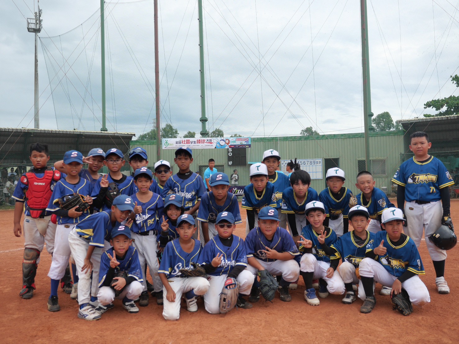 全國社區棒球賽》 魏碩成攻守俱佳！台鋼熊快樂F贏閃耀之星拿小組賽首勝　最喜歡台鋼曾子祐