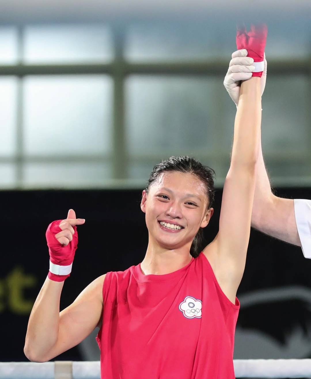 拳擊》吳詩儀輾壓韓國新秀！　挺進年終賽金牌戰、台灣第二人