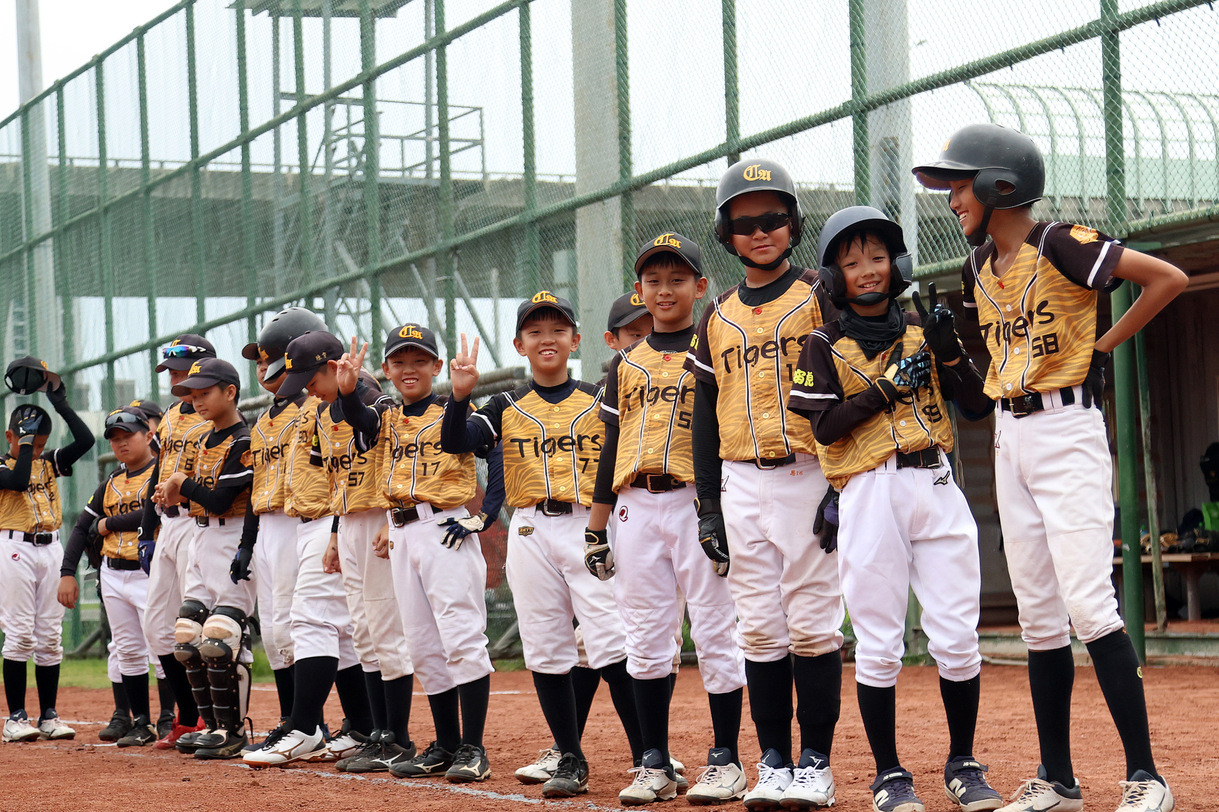 全國社區棒球賽》投手、防守戰！春安棒球聯盟首局拿2分　2:1險勝道奇搶下小組首勝