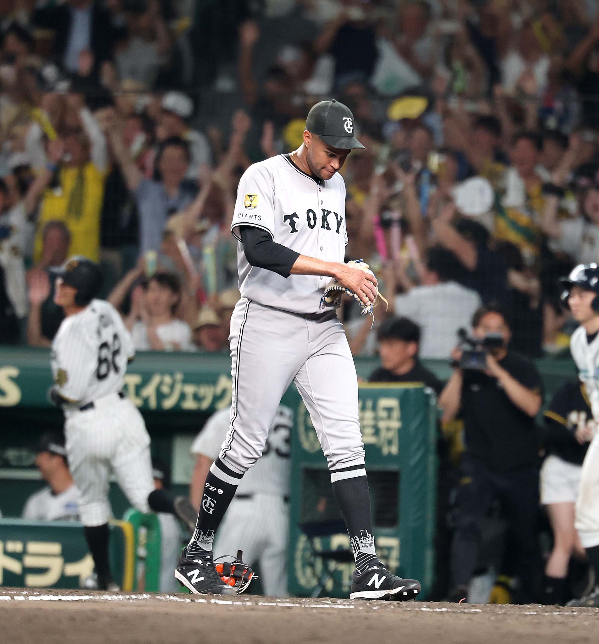 日職》巨人守護神慘遭細川成也三分砲逆轉　阪神虎暌違2年10連勝
